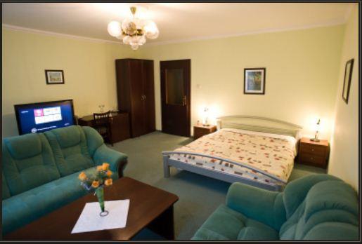 Penzion Kastiel Velky Krtis Kamer foto