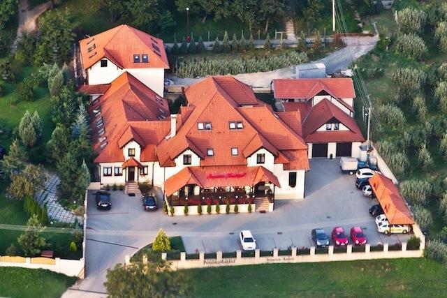 Penzion Kastiel Velky Krtis Buitenkant foto